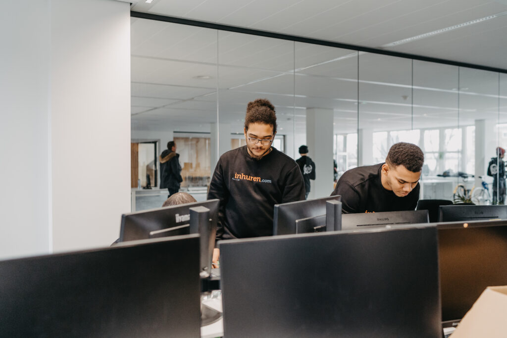 Werkplek verhuizingen via het verhuisteam van Studentinhuren.nl
